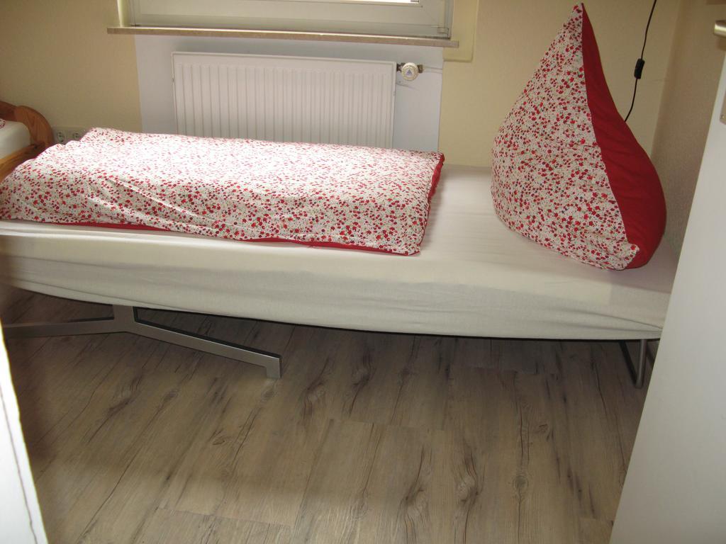 Ferienwohnung Wolff, Kelkheim Δωμάτιο φωτογραφία